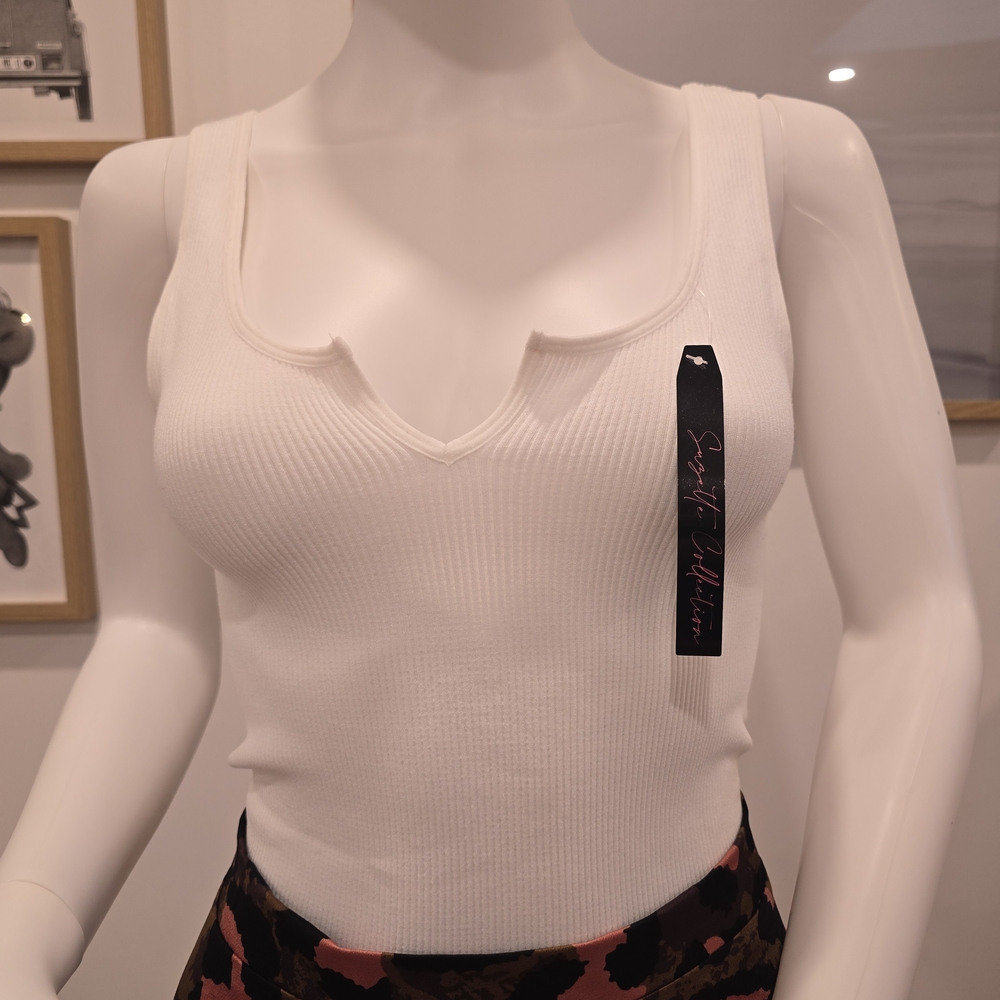 Stylish White Ribbed Tank Top